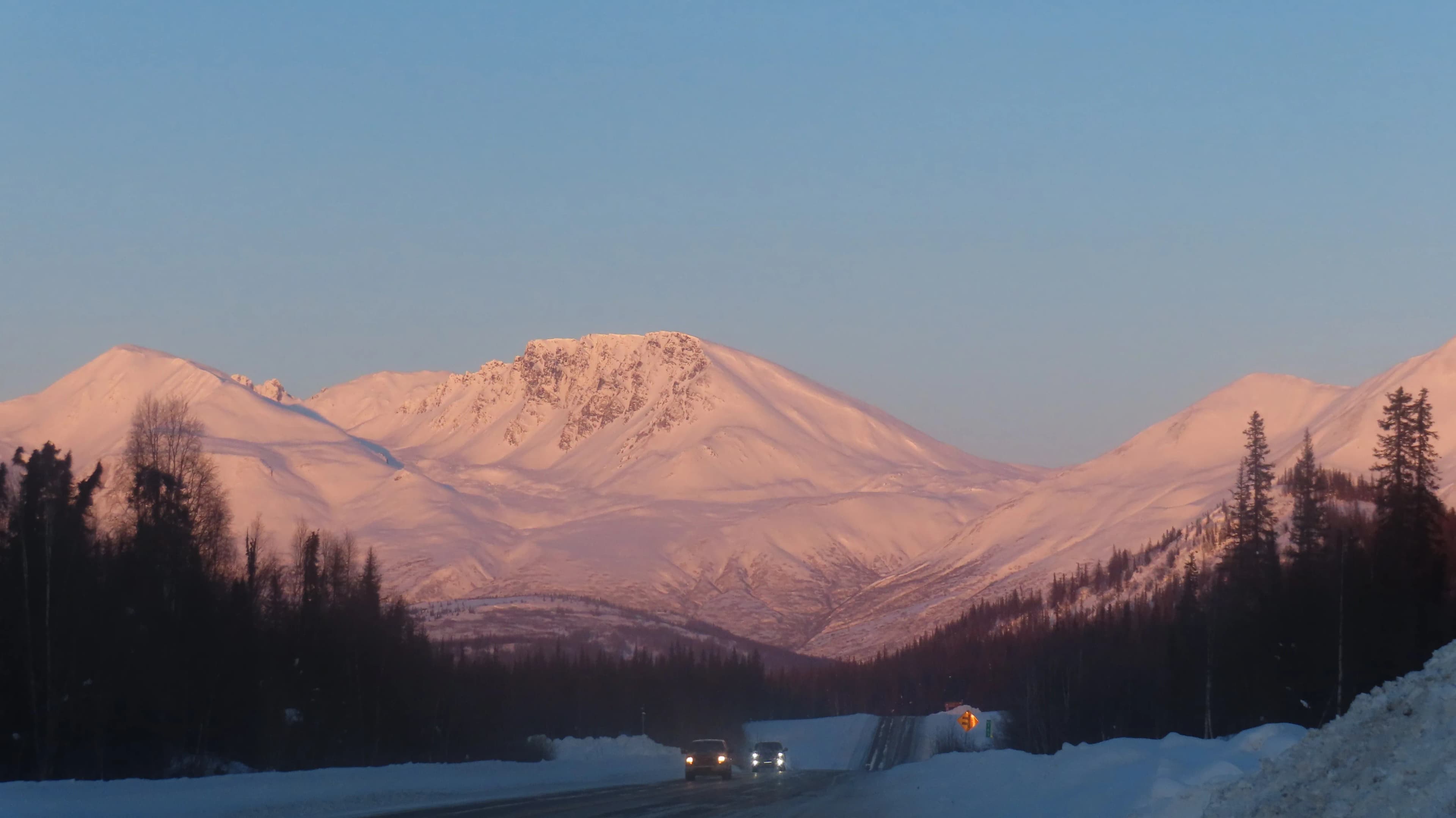 Denali State Park north viewpoint during sunset